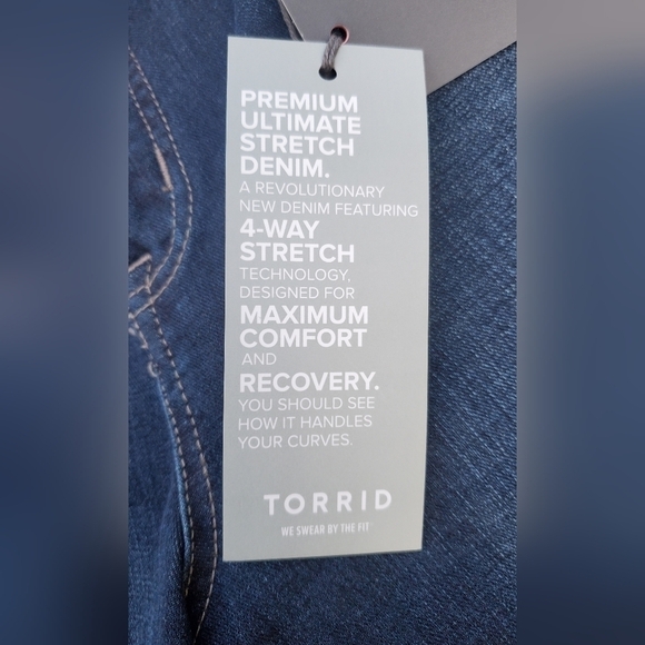 TORRID Skinny Jean - Premium Stretch Dark Wash Size 20R - Picture 9 of 10